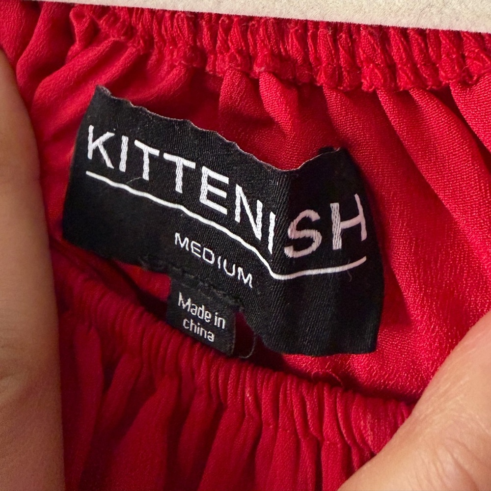 Kittenish Hot Shot Romper - Picture 5 of 9